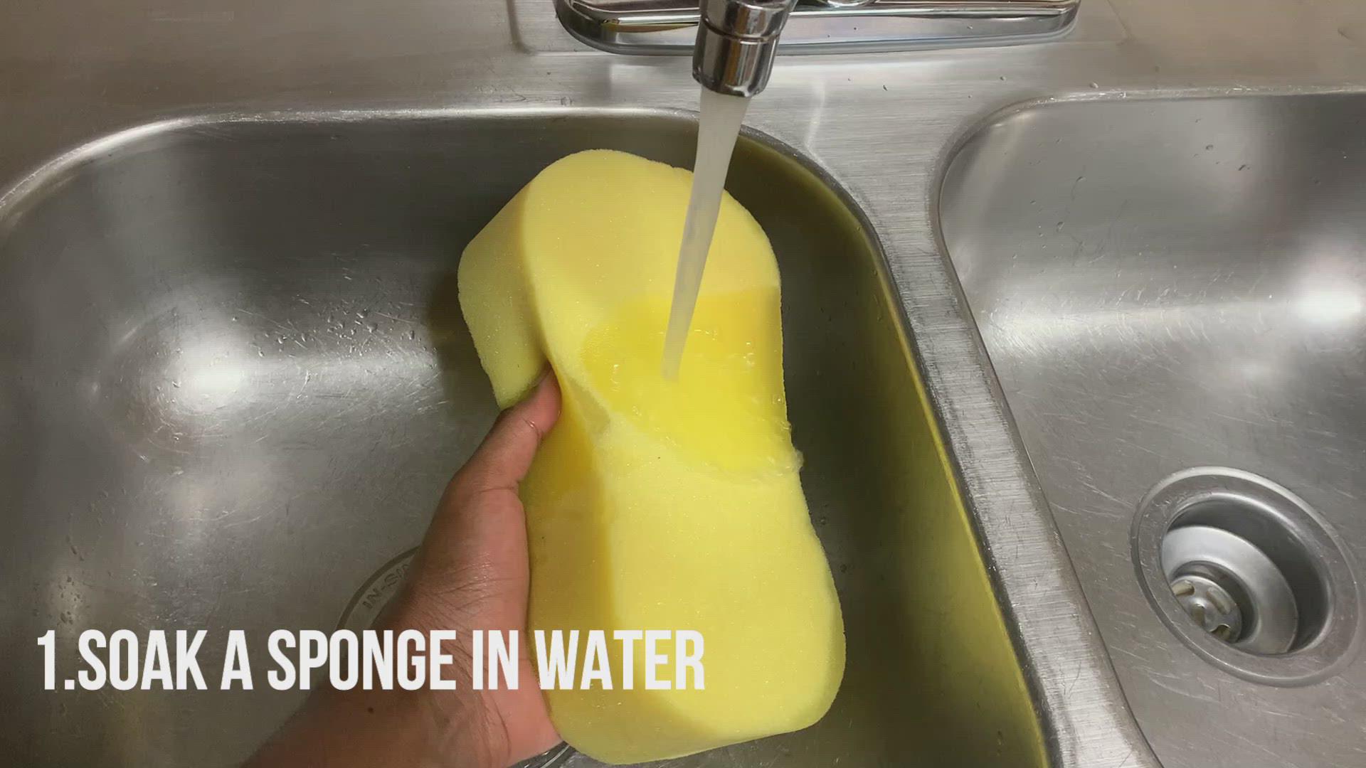 'Video thumbnail for How to make your own ice pack'