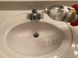 how to clean and unclog sink drain with vinegar