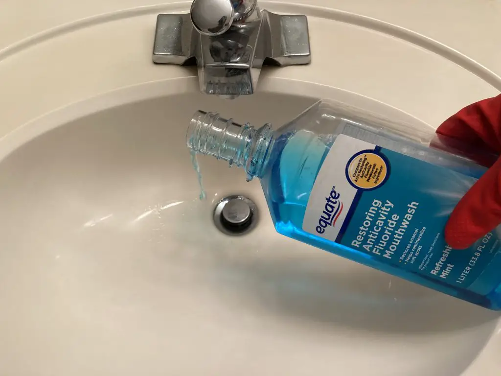 7 UNUSUAL BUT AMAZING MOUTH WASH CLEANING HACKS Notes From The Porch