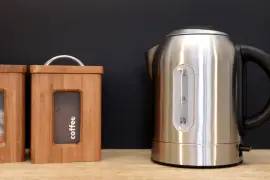 an electric kettle