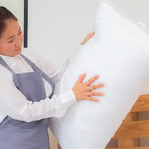 How to Clean Pillows by Hand: A Simple Guide for Fresh, Fluffy Comfort